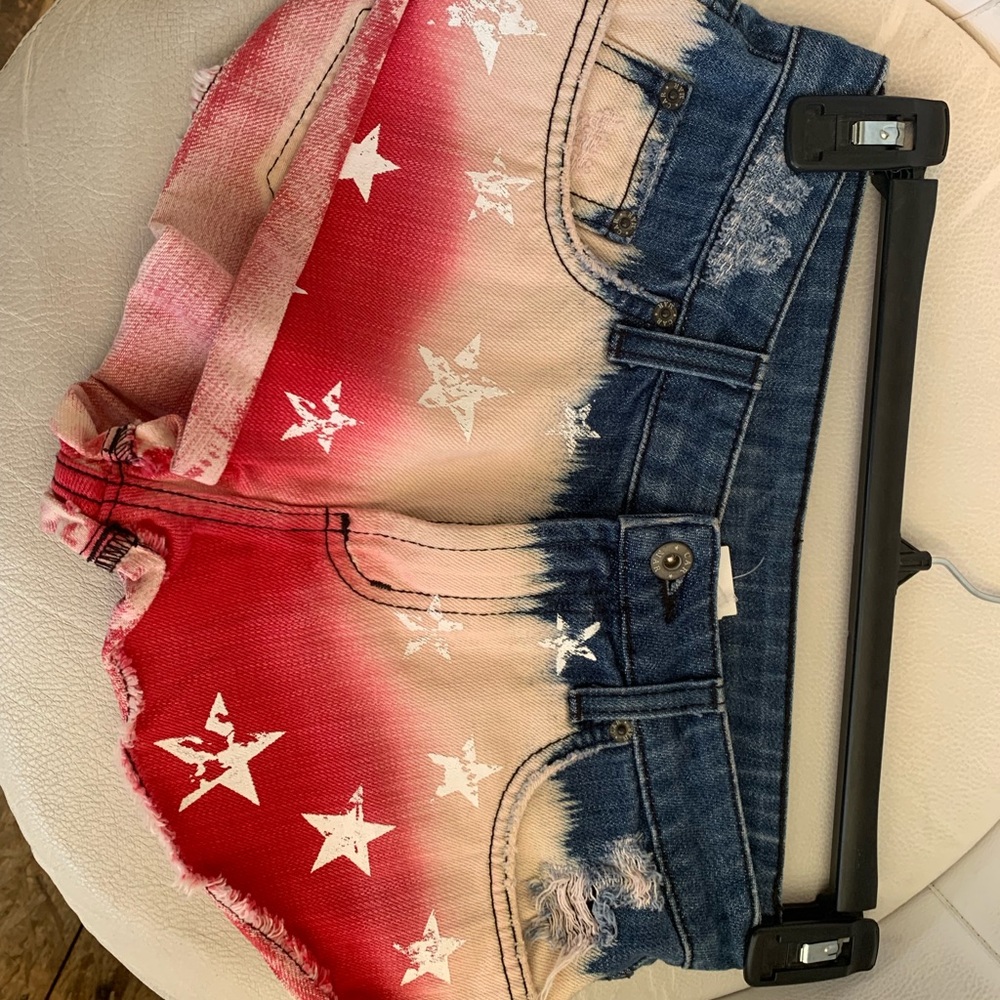 Women short